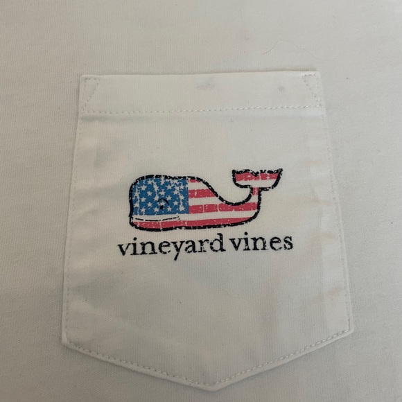 Vineyard Vines Boy’s X-large Tee. Excellent condition. - Picture 2 of 8